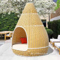 Außenbett mit Baldachin Rattan Outdoor -Tagesbett